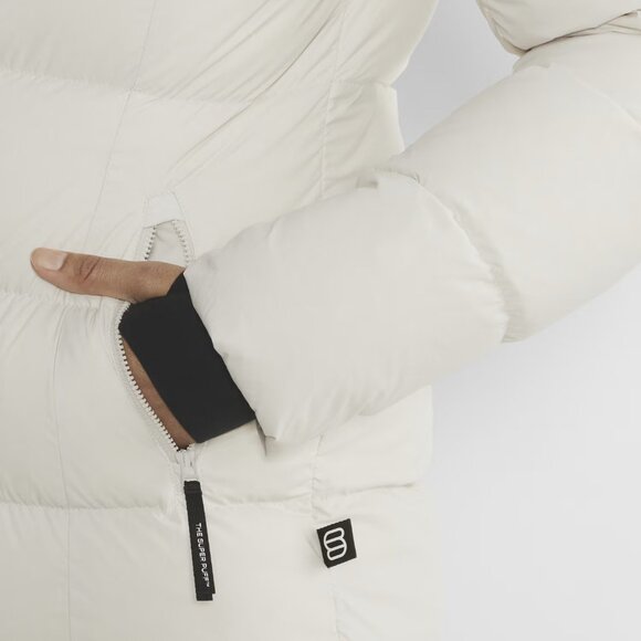 Aritzia The SuperSnug Puff™ Mid Goose Down Jacket in Matte Pearl - Picture 4 of 7